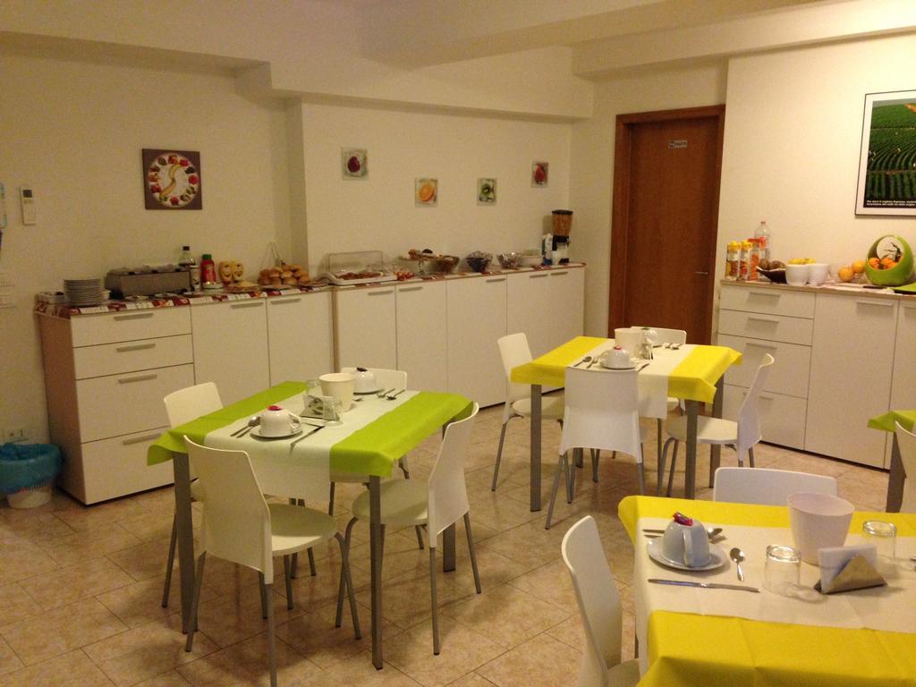 B&B Bonomelli แบร์กาโม ภายนอก รูปภาพ