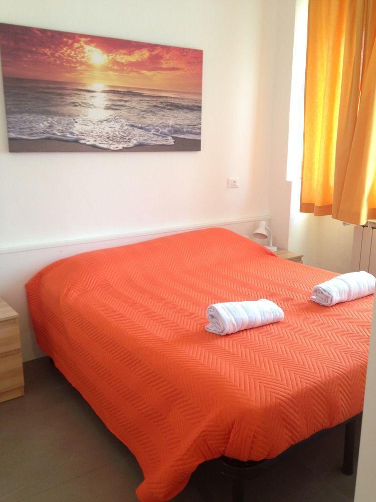 B&B Bonomelli แบร์กาโม ภายนอก รูปภาพ